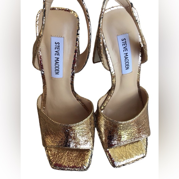 Steve Madden Gold Propel Platform Heel Size 6 - Picture 14 of 14